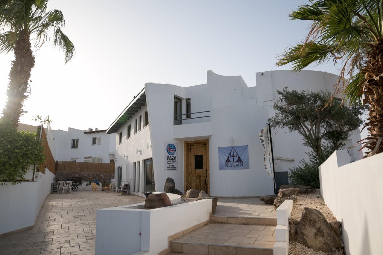 Neptun Dive Resort Eilat Esterno foto