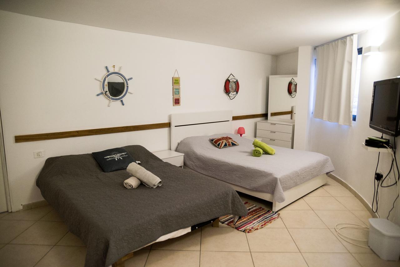 Neptun Dive Resort Eilat Esterno foto
